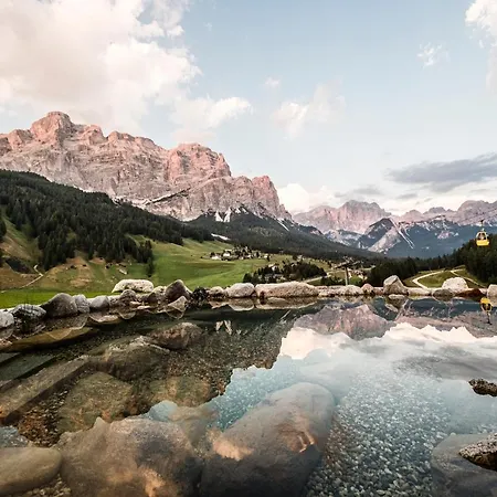Surega - Idyllic * سان كاسيانو